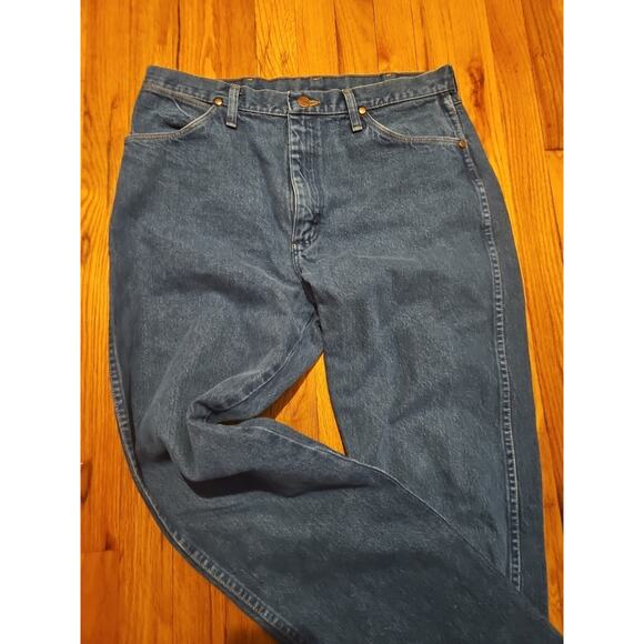 Vintage Wrangler 13MWZ Cowboy Cut Jeans 34x34 Blue Denim USA Fabric Mexico Made - Picture 1 of 10
